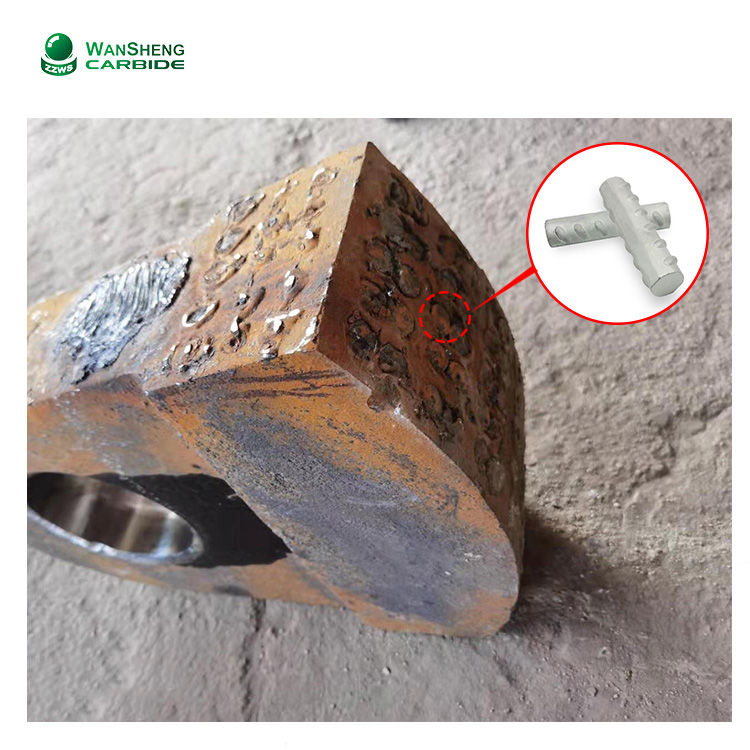 嵌入钛基钢结合金棒的高锰钢锤头优势有哪些？(图1)